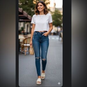 Aeropostale Cream Sandals Minimalist Design